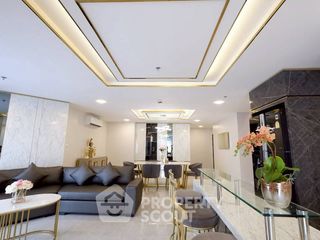 出租 4 卧室 公寓 在 Huai Khwang, 曼谷