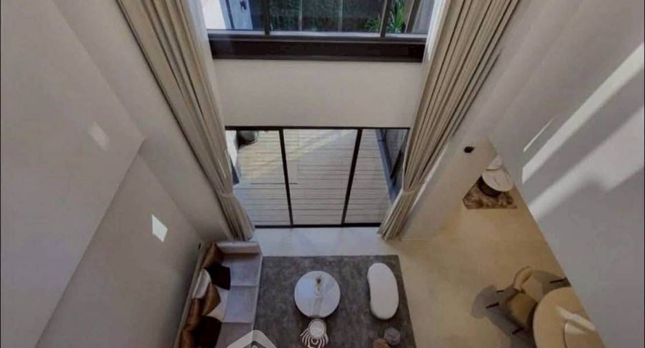 For rent 4 bedrooms house in Wang Thonglang, Bangkok
