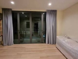 For rent 3 bedrooms townhouse in Prawet, Bangkok