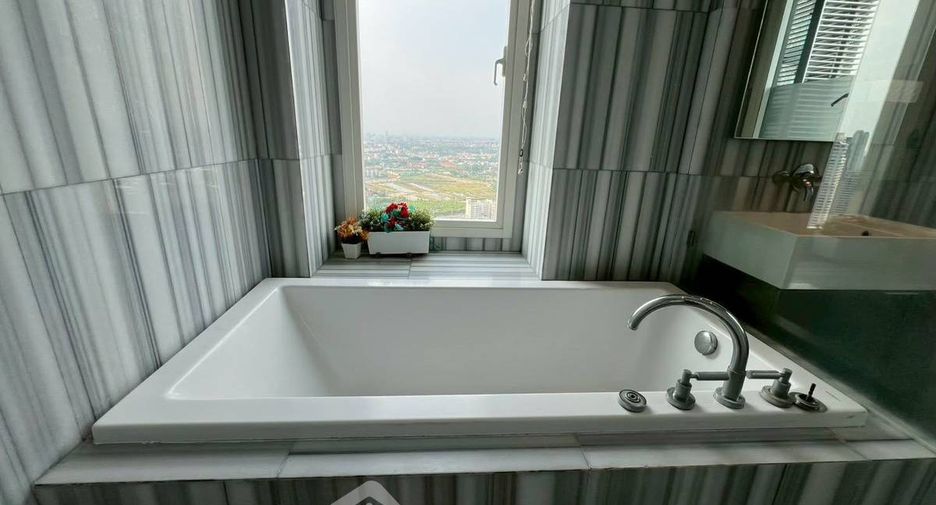 For rent 2 bedrooms condo in Jomtien, Pattaya