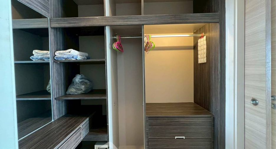For rent 2 bedrooms condo in Jomtien, Pattaya