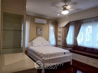 For rent 4 bedrooms house in Bang Na, Bangkok