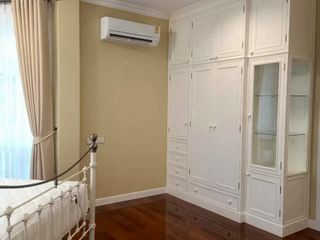 For rent 4 bedrooms house in Bang Na, Bangkok