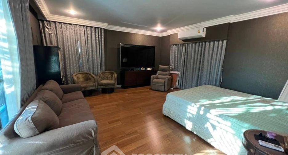 Haus zur Miete mit 4 Zimmer in Prawet, Bangkok