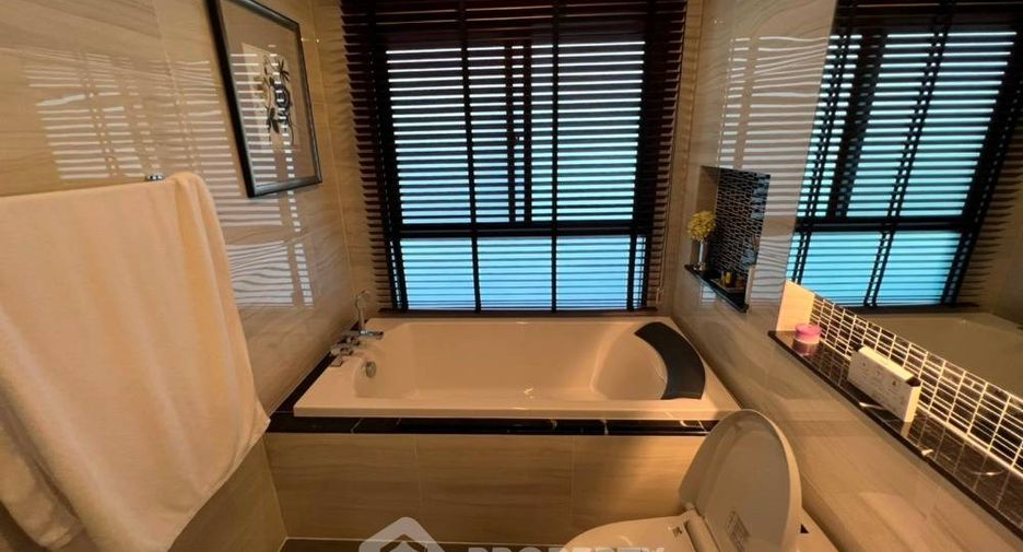Haus zur Miete mit 4 Zimmer in Prawet, Bangkok