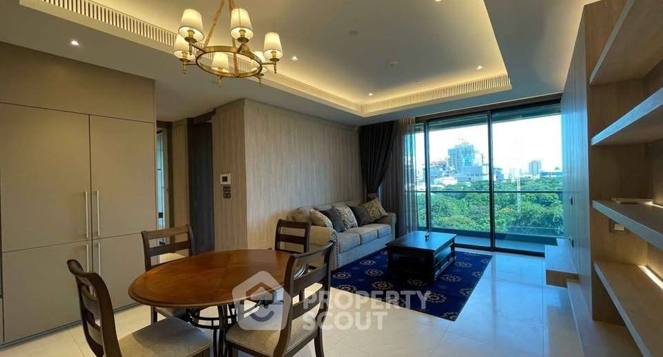 For rent 2 bedrooms condo in Pathum Wan, Bangkok