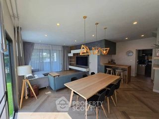 For rent 4 bedrooms house in Prawet, Bangkok