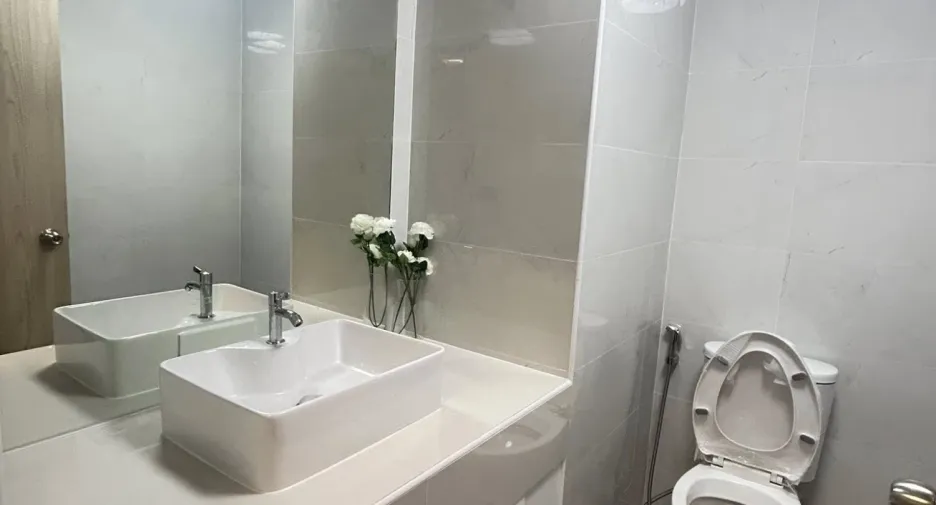 For sale 1 bed condo in East Pattaya, Pattaya