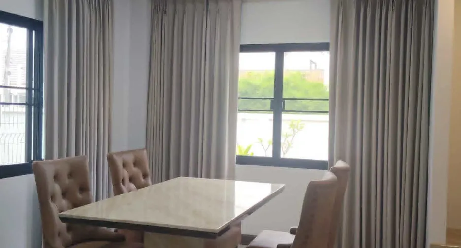 For rent 3 ベッドルーム house in Saraphi, Chiang Mai