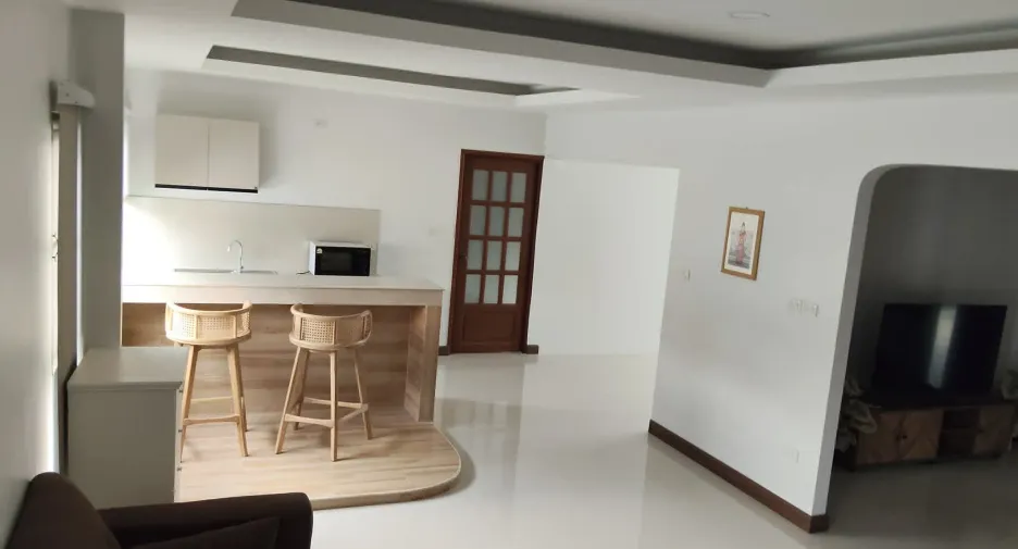 For rent 3 ベッドルーム house in Saraphi, Chiang Mai