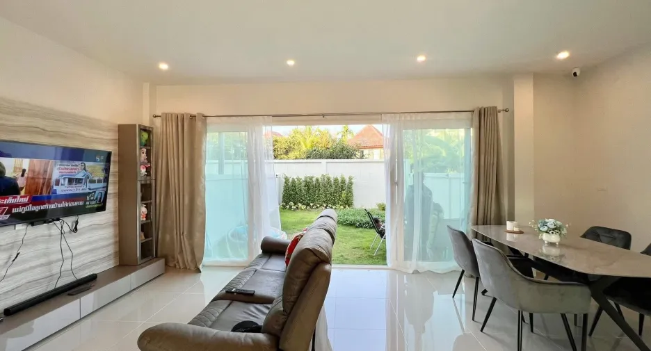 Casa adosada en alquiler de 3 habitaciones en Mueang Phuket, Phuket