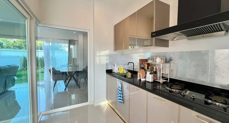 Casa adosada en alquiler de 3 habitaciones en Mueang Phuket, Phuket