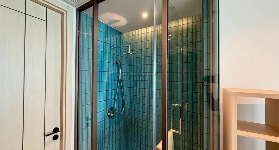 For rent and for sale 1 bed condo in Bang Lamung, Chonburi