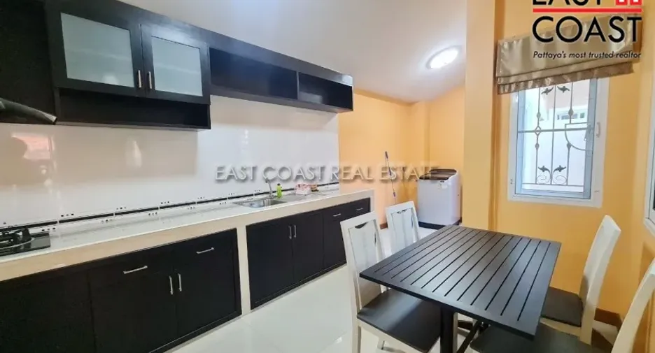 Casa en alquiler y en venta de 2 habitaciones en Bang Lamung, Chonburi