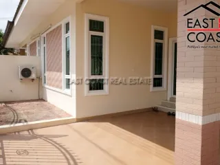 À louer et à vendre 2 chambres maison à Bang Lamung, Chonburi