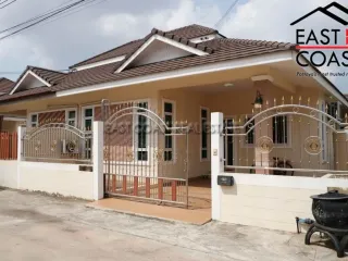 À louer et à vendre 2 chambres maison à Bang Lamung, Chonburi