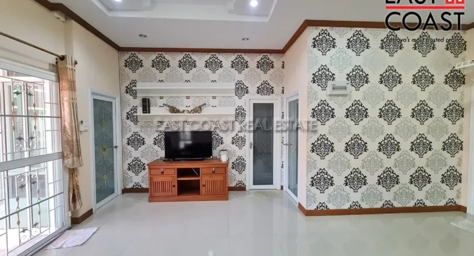 Casa en alquiler y en venta de 2 habitaciones en Bang Lamung, Chonburi