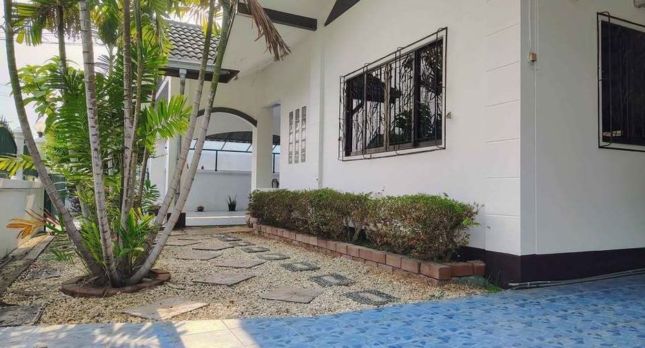 For sale 3 bedrooms house in Doi Saket, Chiang Mai