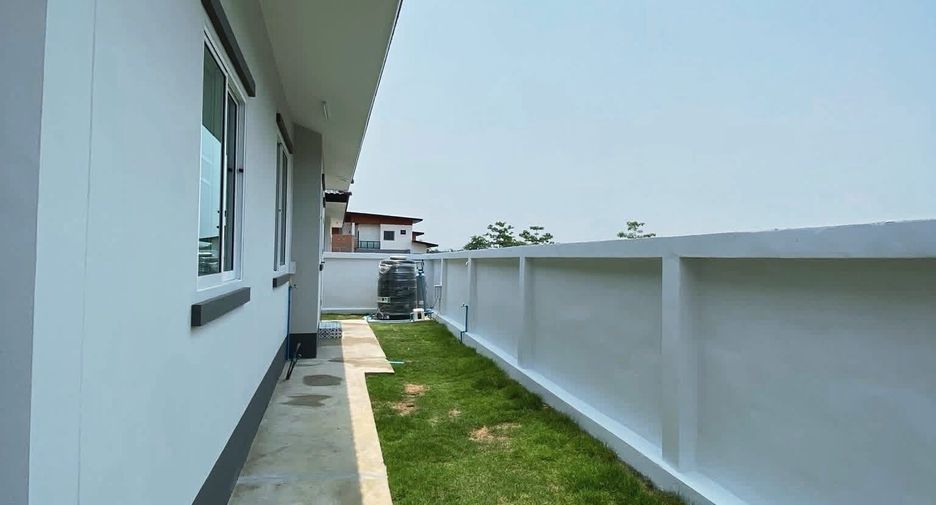 For sale 3 bedrooms house in Doi Saket, Chiang Mai