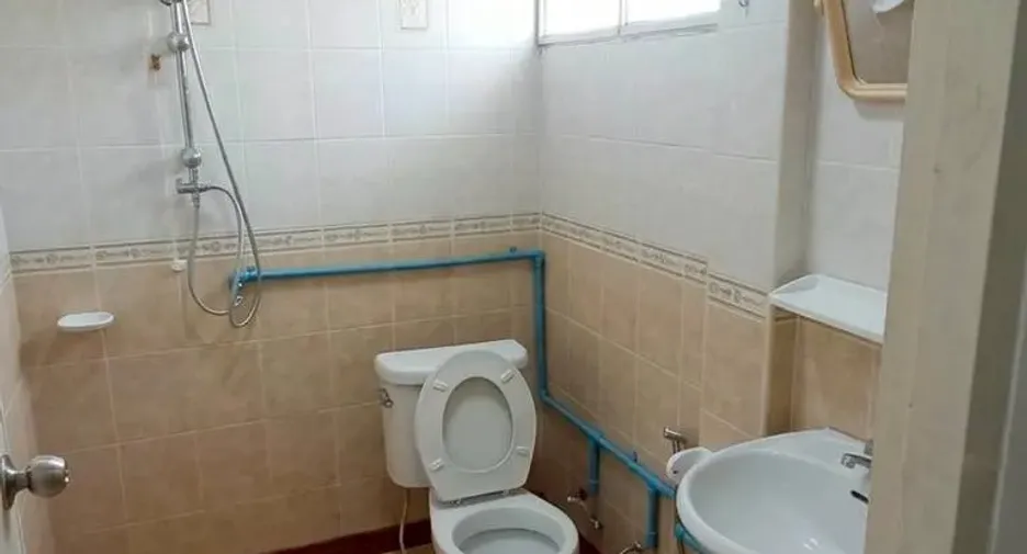 For sale 4 bedrooms house in Thanyaburi, Pathum Thani