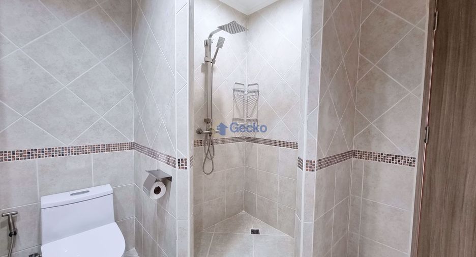 For sale 2 bedrooms condo in Pratumnak, Pattaya