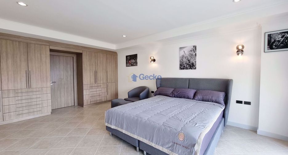 For sale 2 bedrooms condo in Pratumnak, Pattaya