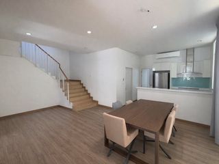出售 4 卧室 独立屋 在 Suan Luang, 曼谷