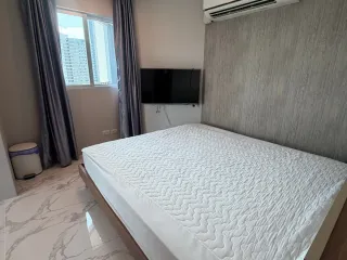 For sale and for rent 2 bedrooms condo in Huai Khwang, Bangkok