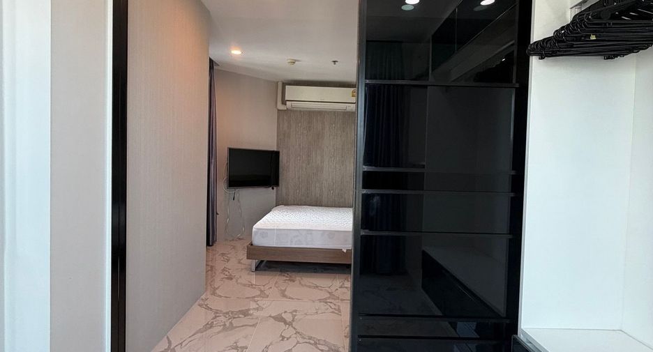 For sale and for rent 2 bedrooms condo in Huai Khwang, Bangkok