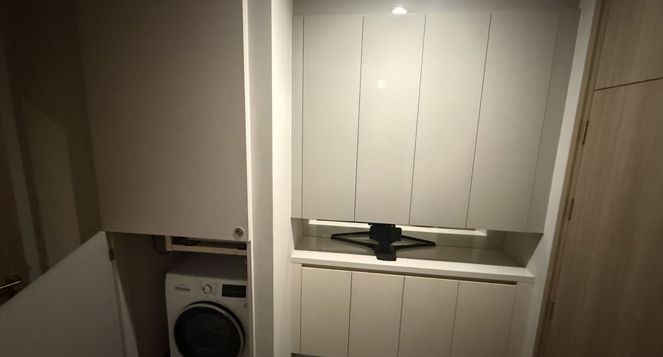 Wohnung zur Miete mit 1 Zimmer in Pathum Wan, Bangkok