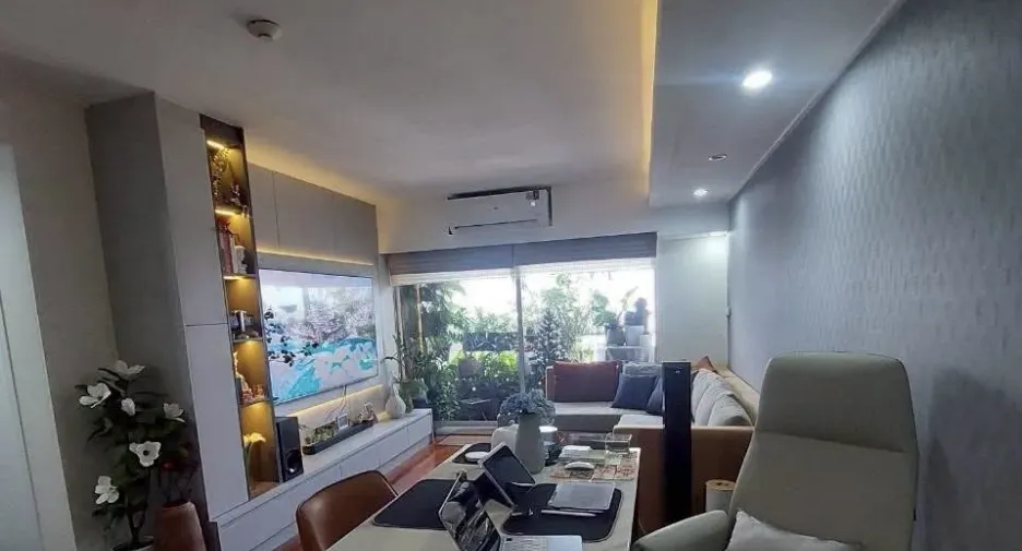 For rent 2 bedrooms condo in Chatuchak, Bangkok