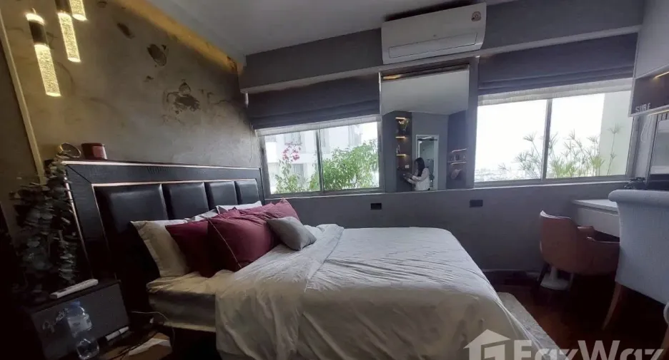 For rent 2 bedrooms condo in Chatuchak, Bangkok