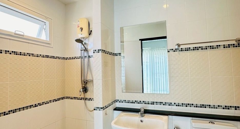 For rent 3 bedrooms house in Thalang, Phuket