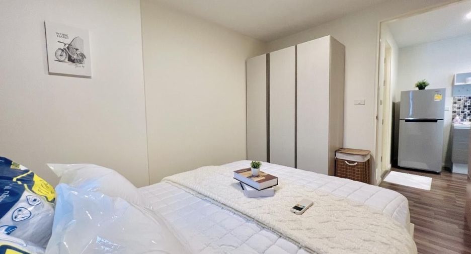 For rent 2 bedrooms condo in Bang Kapi, Bangkok