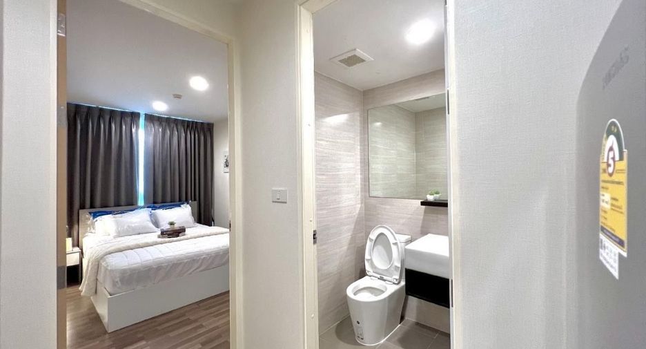 For rent 2 bedrooms condo in Bang Kapi, Bangkok
