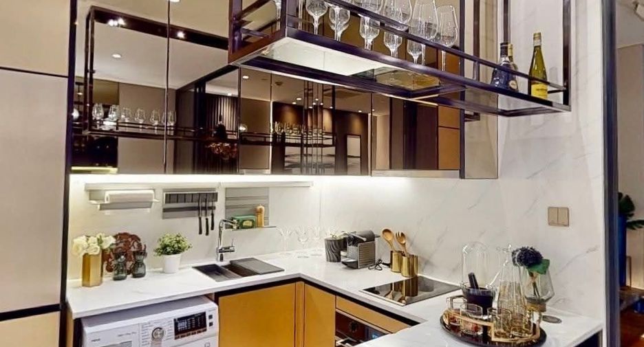 Condo en alquiler de 1 habitaciones en Sathon, Bangkok