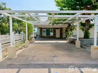 For Rent 5 Bedroom House In San Kamphaeng, Chiang Mai