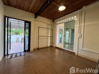 Haus zur Miete mit 5 Zimmer in San Kamphaeng, Chiang Mai