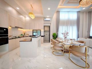 For sale 4 bedrooms villa in Bang Lamung, Chonburi