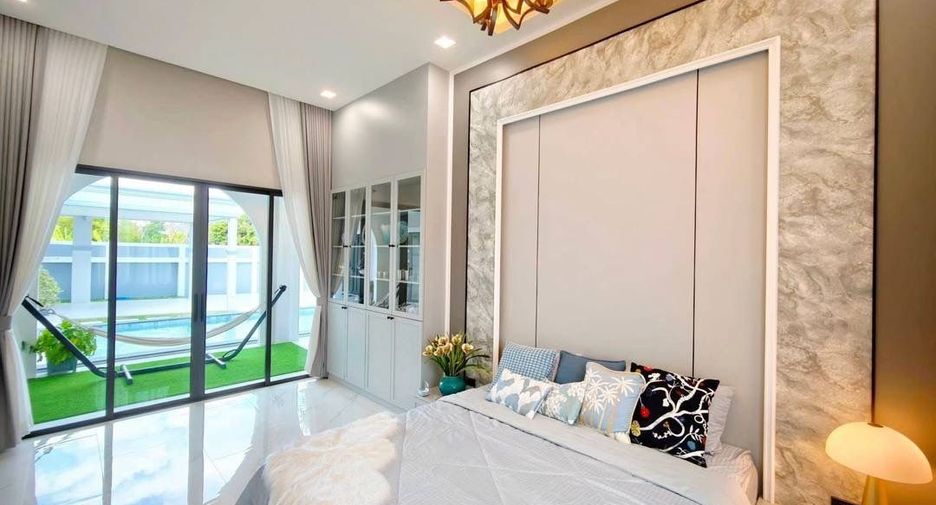 À vendre 4 chambres villa à East Pattaya, Pattaya