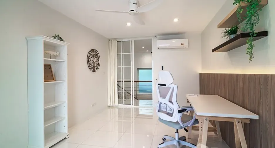 For sale and for rent 3 bedrooms condo 