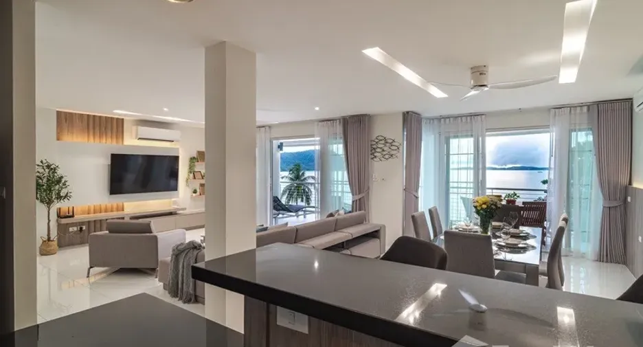 For sale and for rent 3 bedrooms condo 