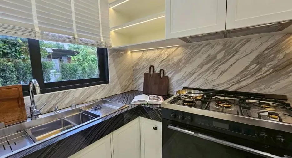 For sale 3 bedrooms house in Saraphi, Chiang Mai