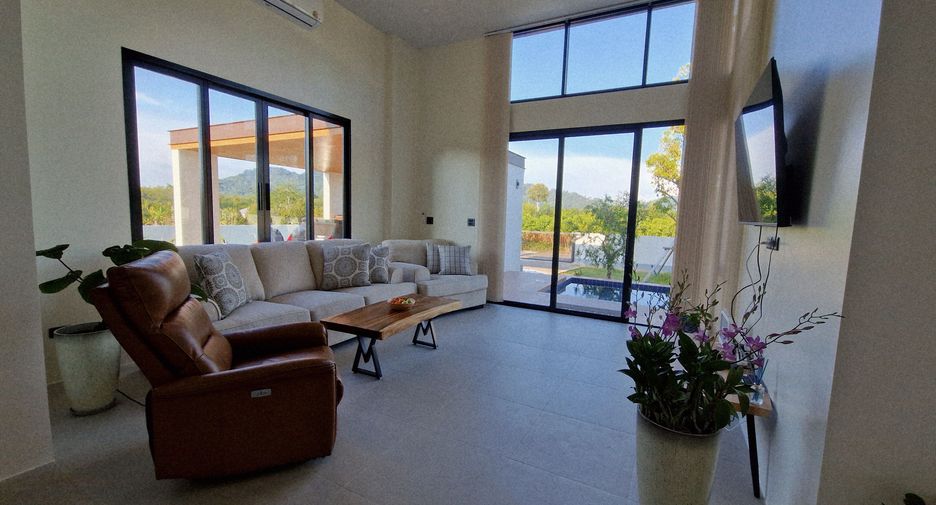 For sale 3 bedrooms villa in Takua Thung, Phang Nga