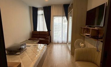 À louer 1 chambre condo à Watthana, Bangkok
