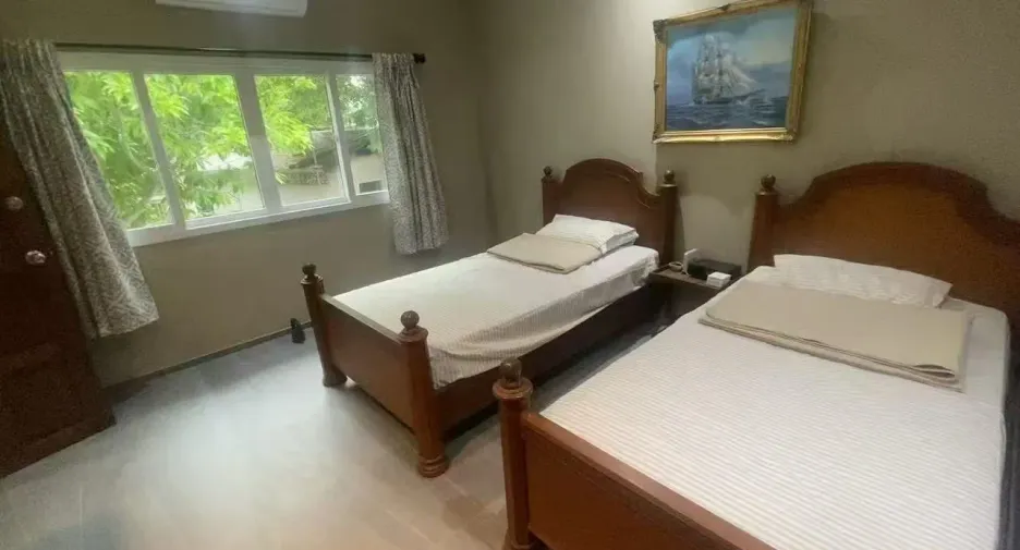 À louer 3 chambres villa à Mueang Phuket, Phuket