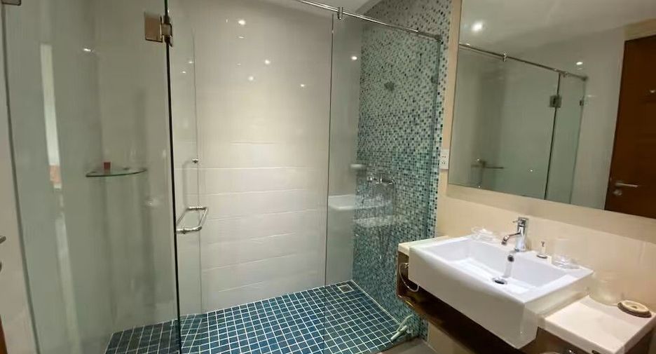 For rent 2 bedrooms condo in Kathu, Phuket
