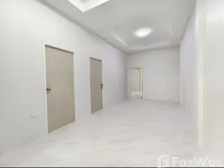 Продажа 2 спальни таунхаус в Банг Ламунг, Чонбури