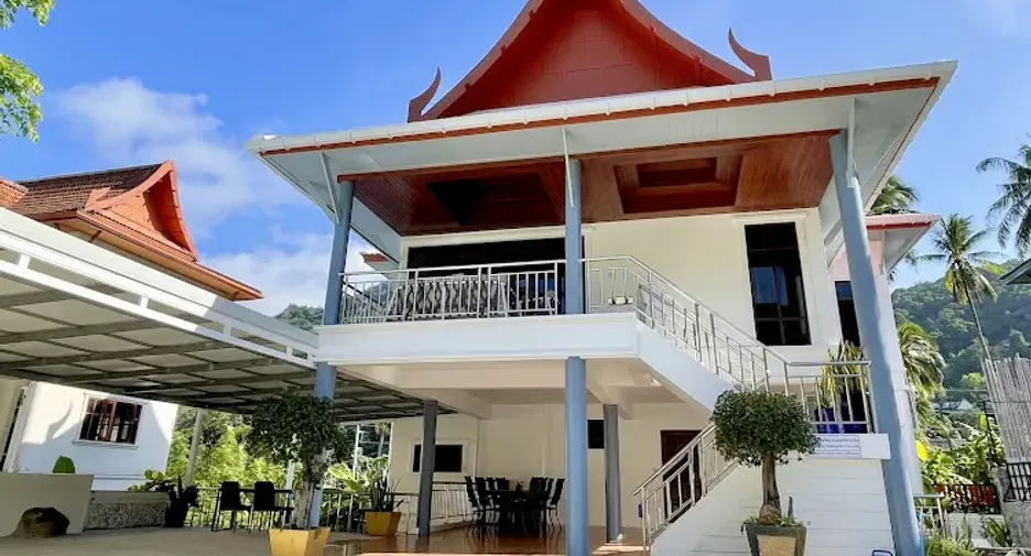 For rent 3 bedrooms house in Mueang Phuket, Phuket