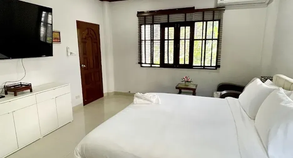 For rent 3 bedrooms house in Mueang Phuket, Phuket